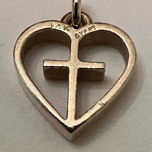 Retired James Avery 14kt Gold I Love Jesus/Cross & Heart Charm - Bag,Box & Pouch - Picture 5 of 9